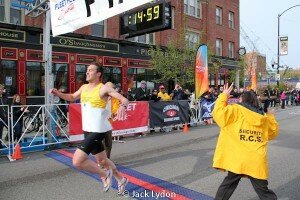 Ravenswood Runs on Sunday Morning